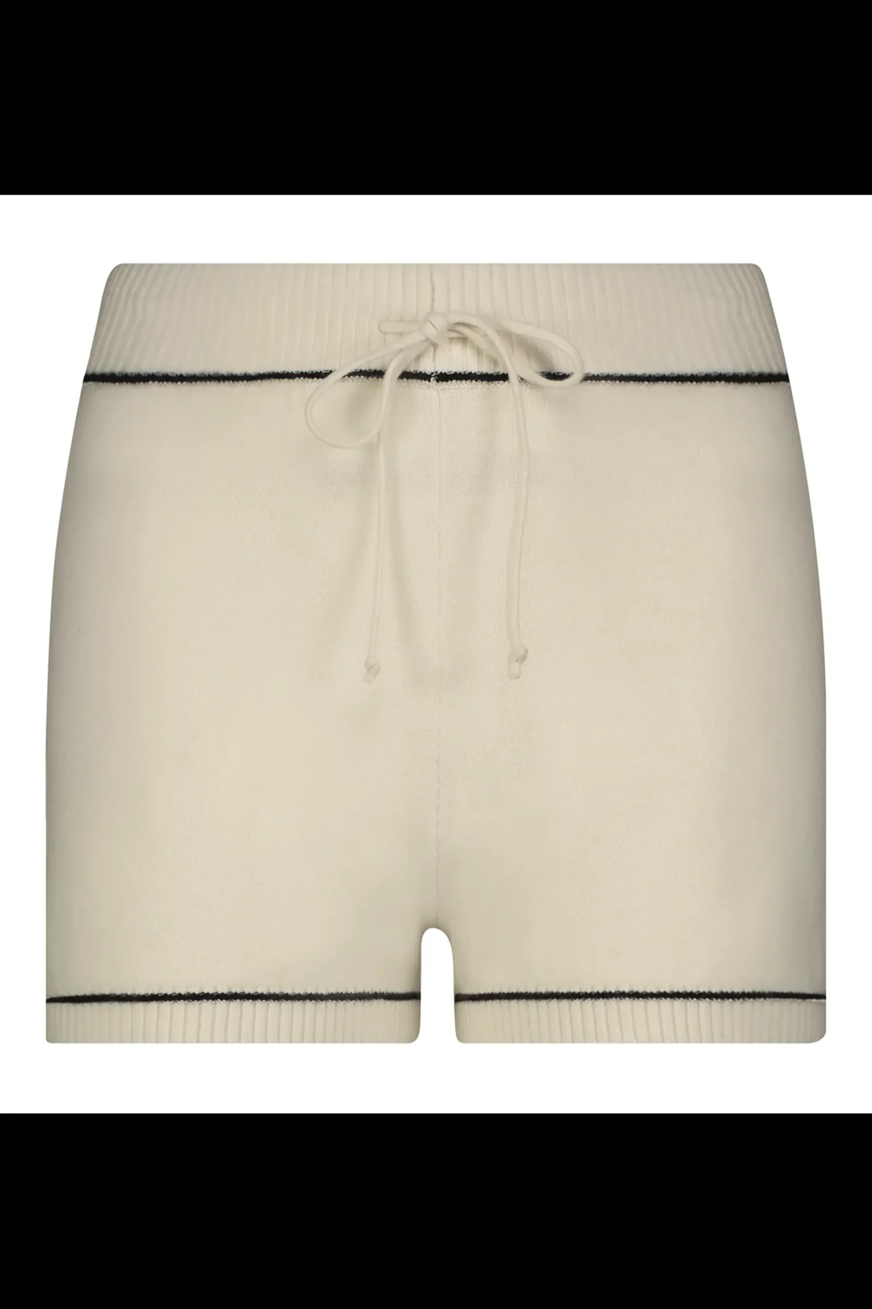 GIGI C Lounge|Danica Short