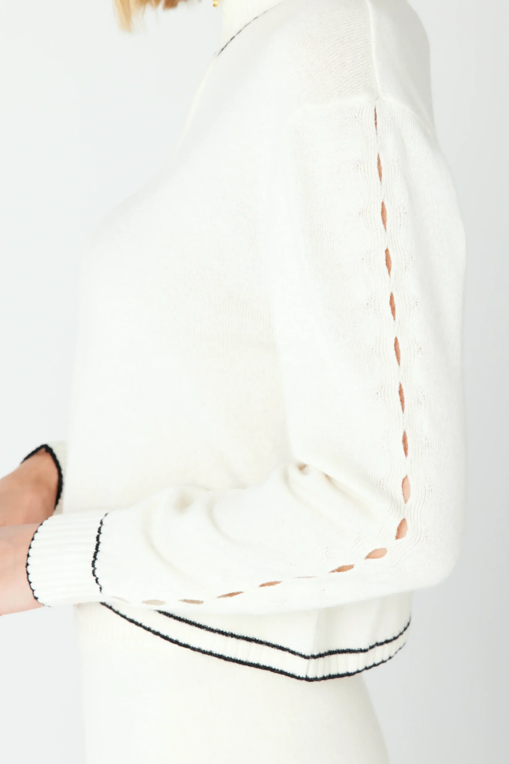 GIGI C Lounge|June Sweater