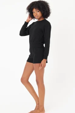GIGI C Lounge|Louise Short